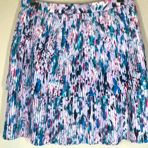 EUC J Crew pleated layer tier mini skirt back zip lined sz 4 - Picture 2 of 10